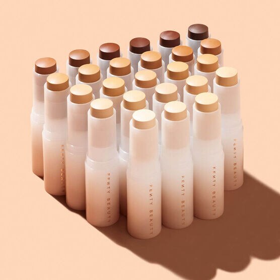 Base em Bastão Fenty Eaze Drop Foundation Stick